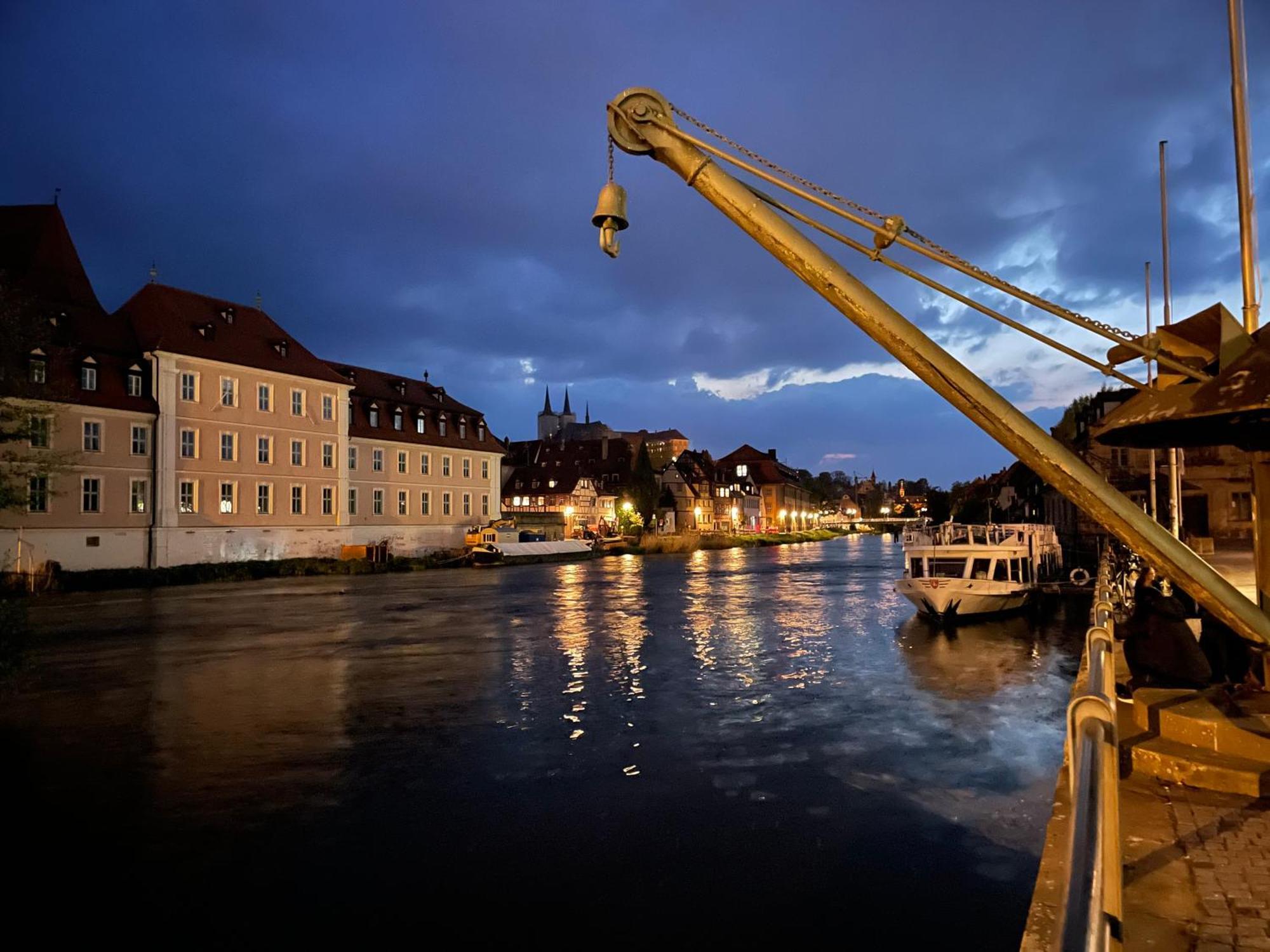 Lofty Luna, Dein Feinzeit Apartment Bamberg Eksteriør billede