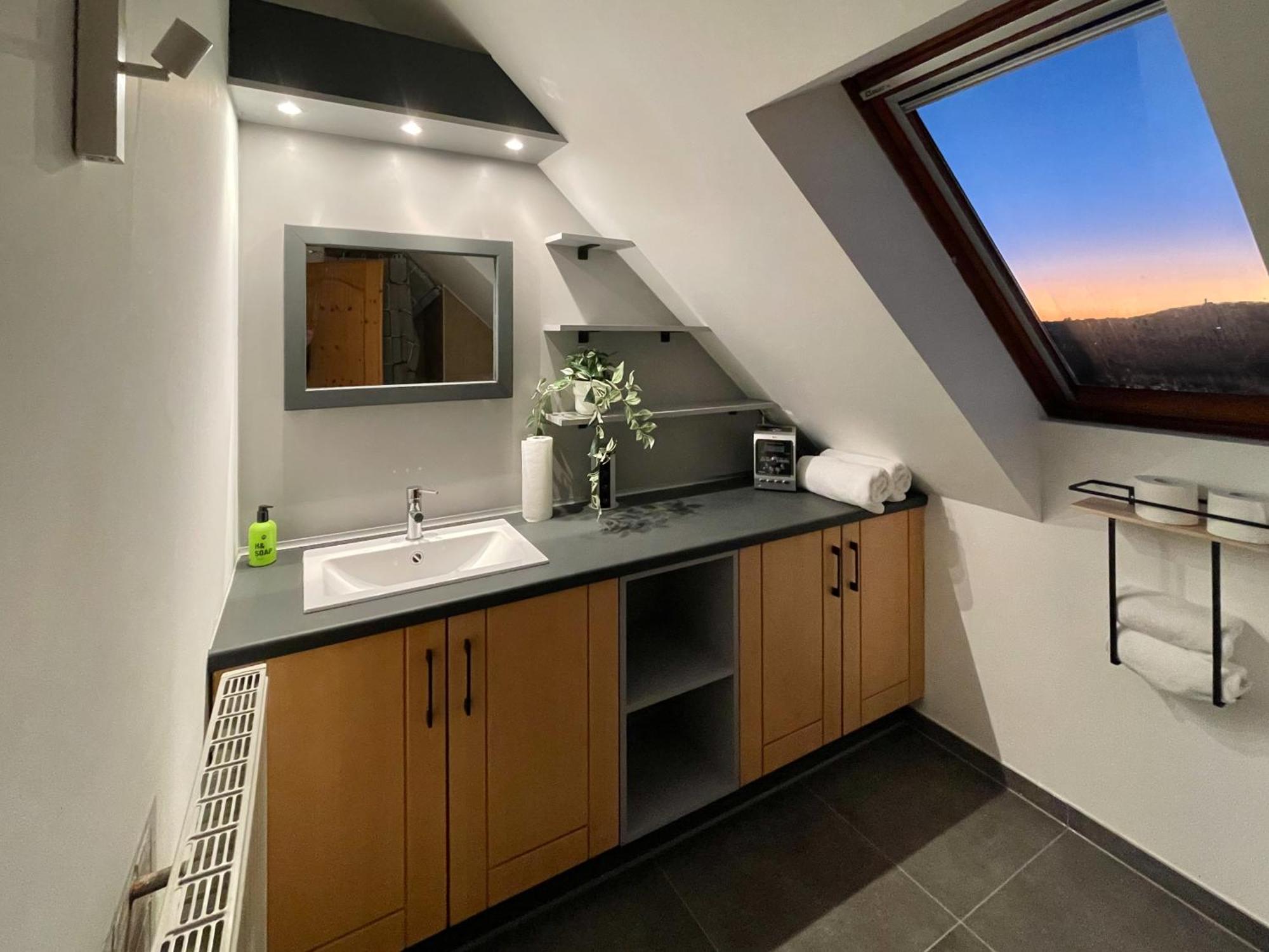 Lofty Luna, Dein Feinzeit Apartment Bamberg Eksteriør billede